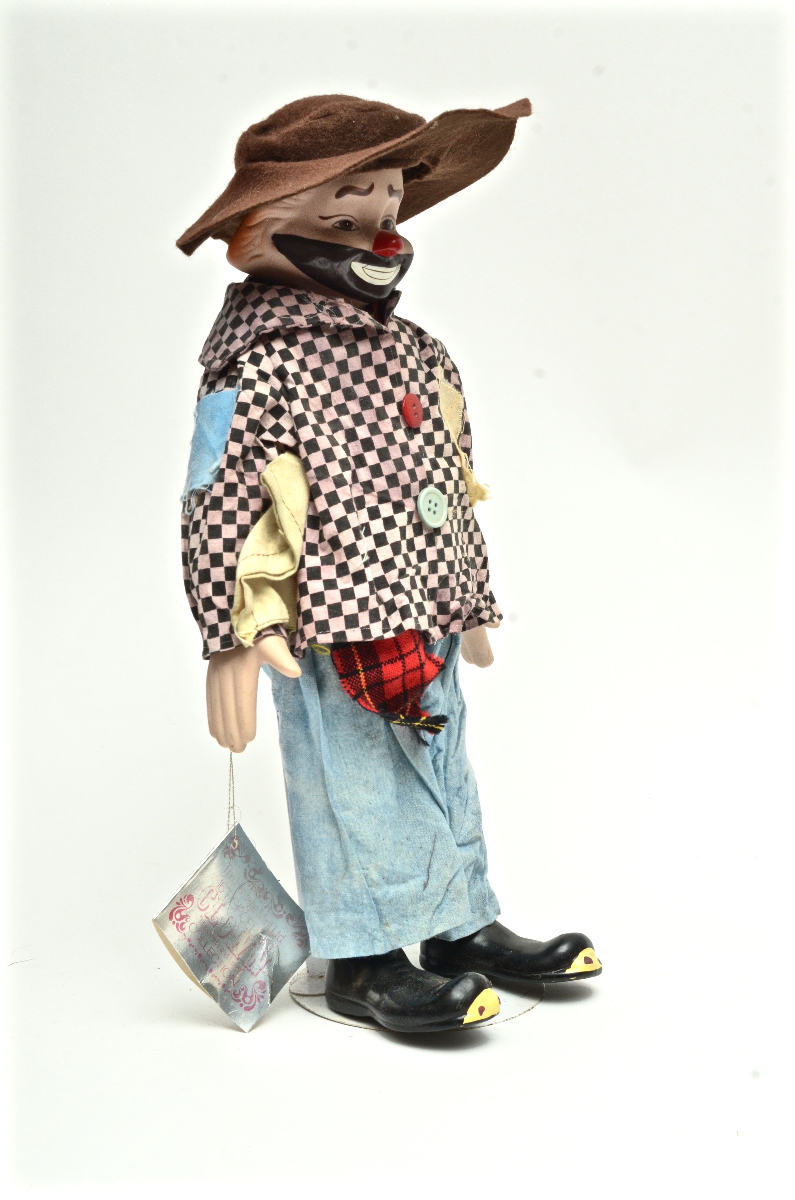 Collection of Heritage Mint Dolls