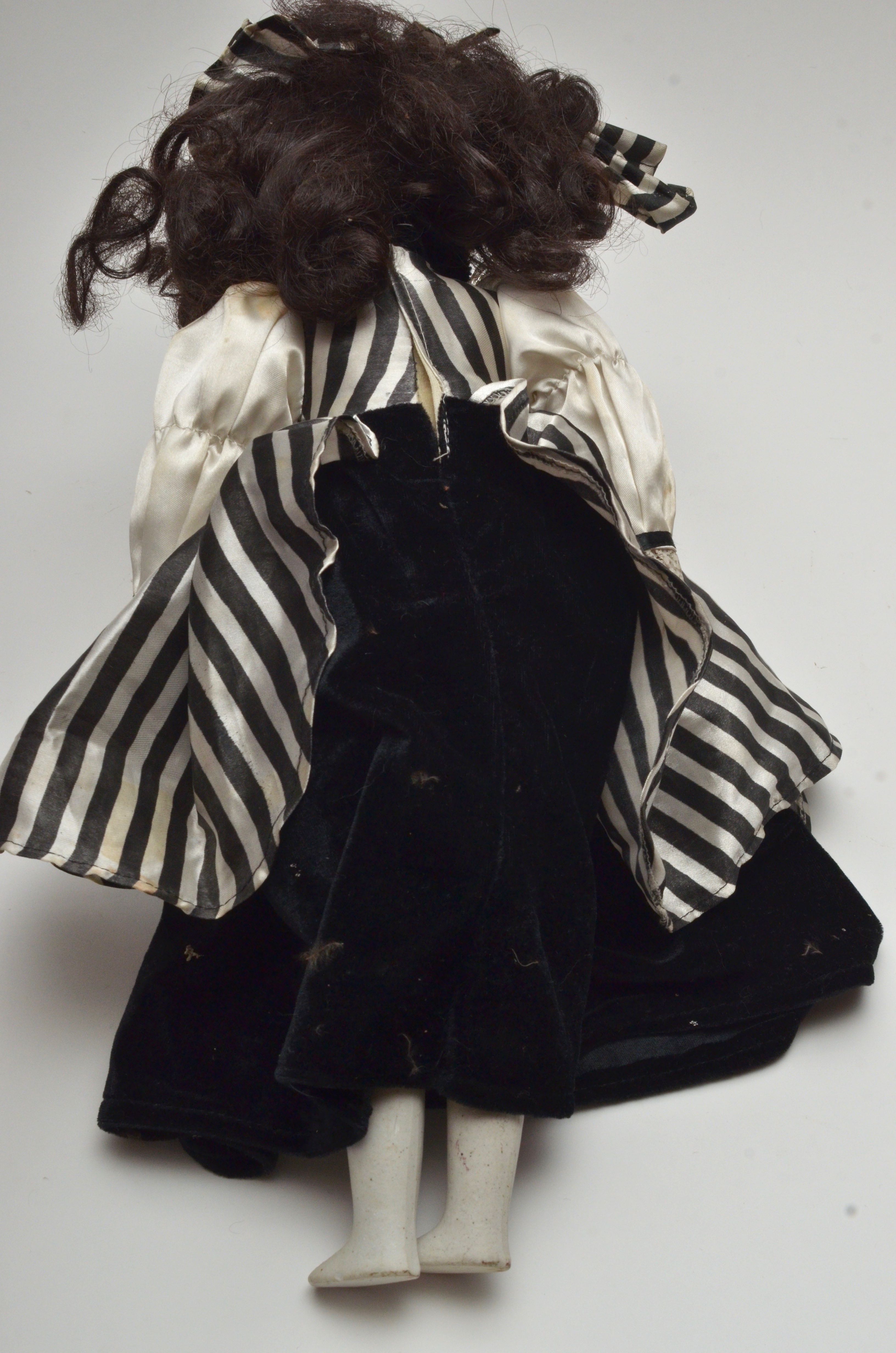 Collection of Heritage Mint Dolls