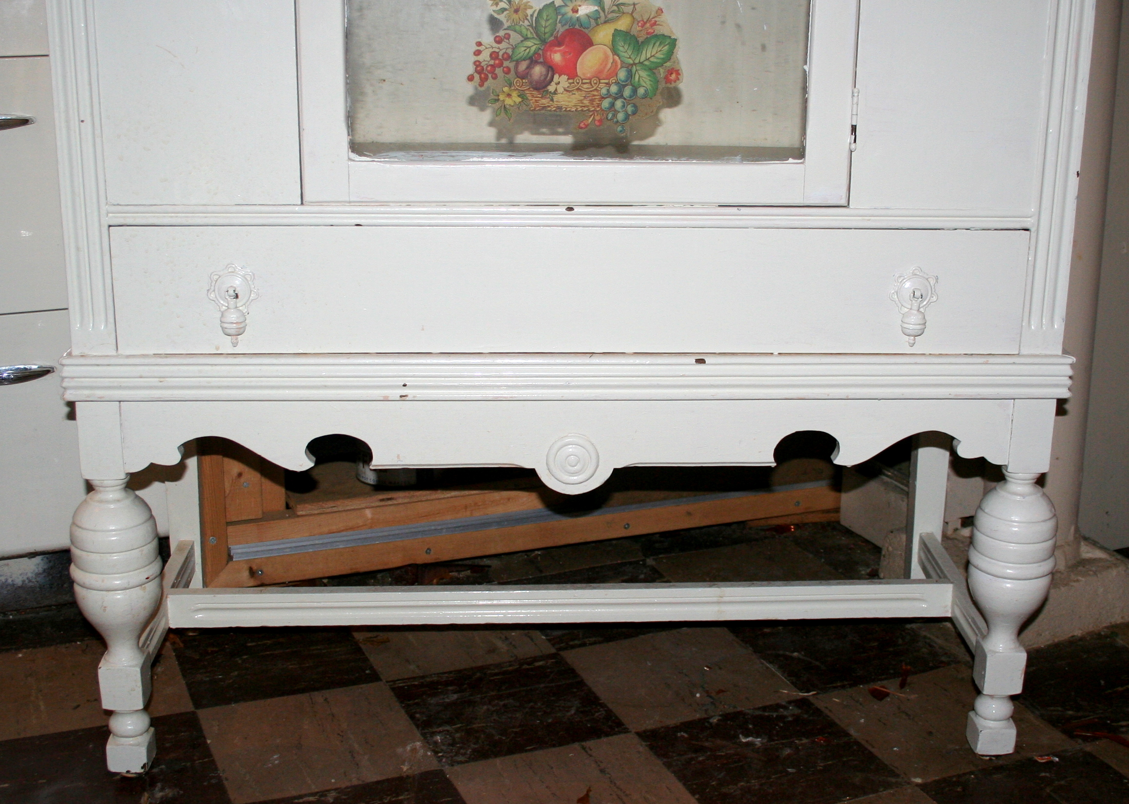 Vintage Country Style Cupboard