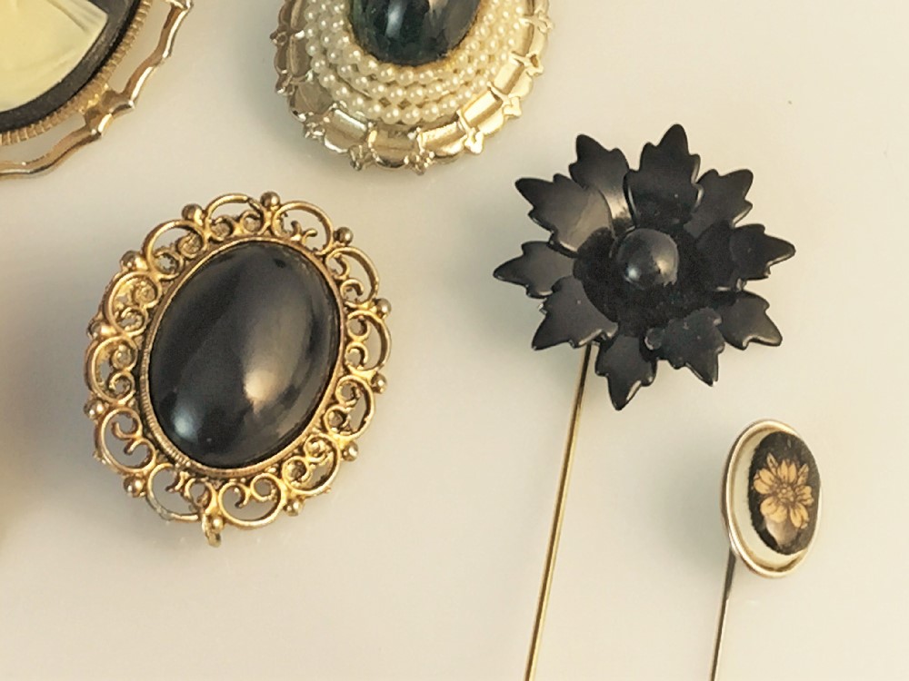 Collection of Goldtone Costume Jewelry