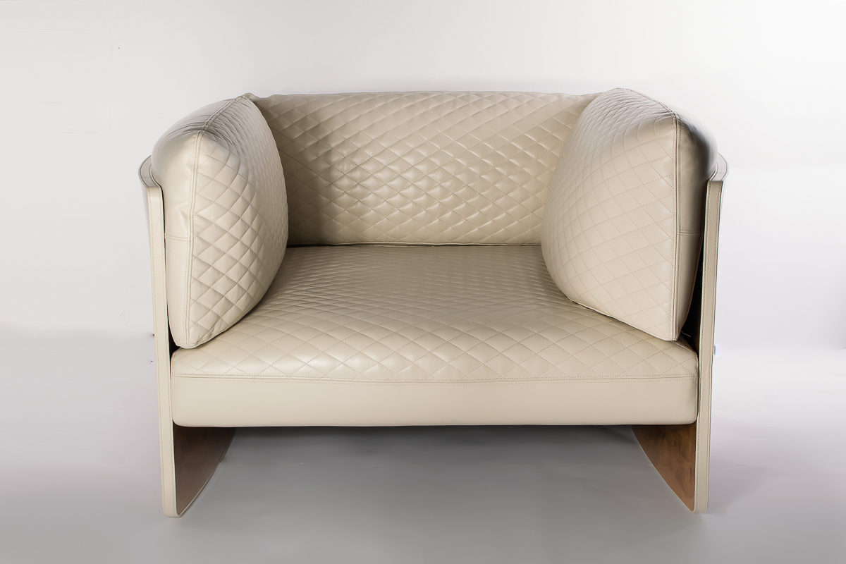 Bentley Home Collection Kensington Armchair