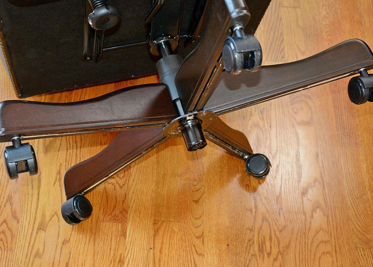 Donovan Leather Office Chair by Havertys Furniture