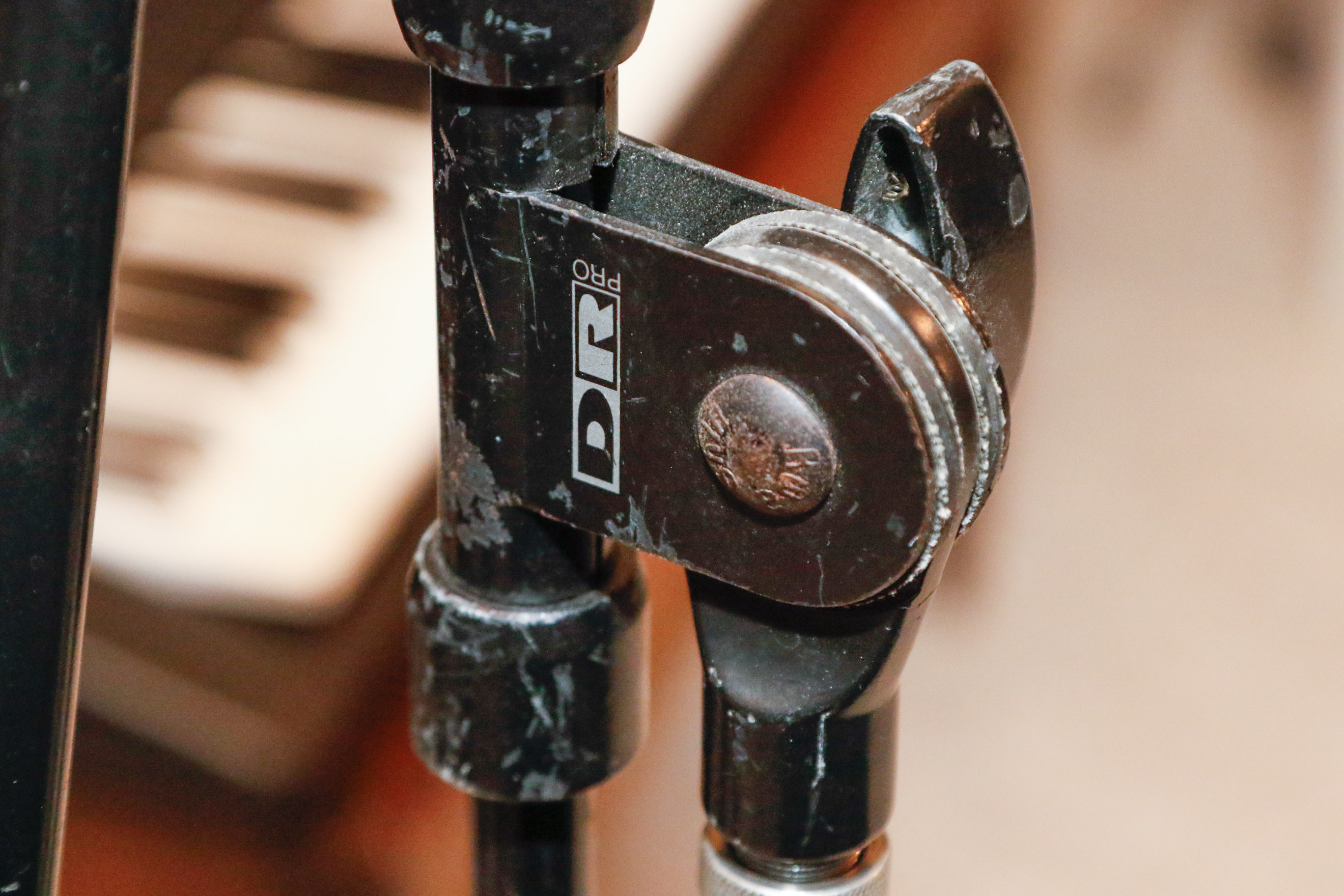 Yamaha Keyboard with Boom Stands