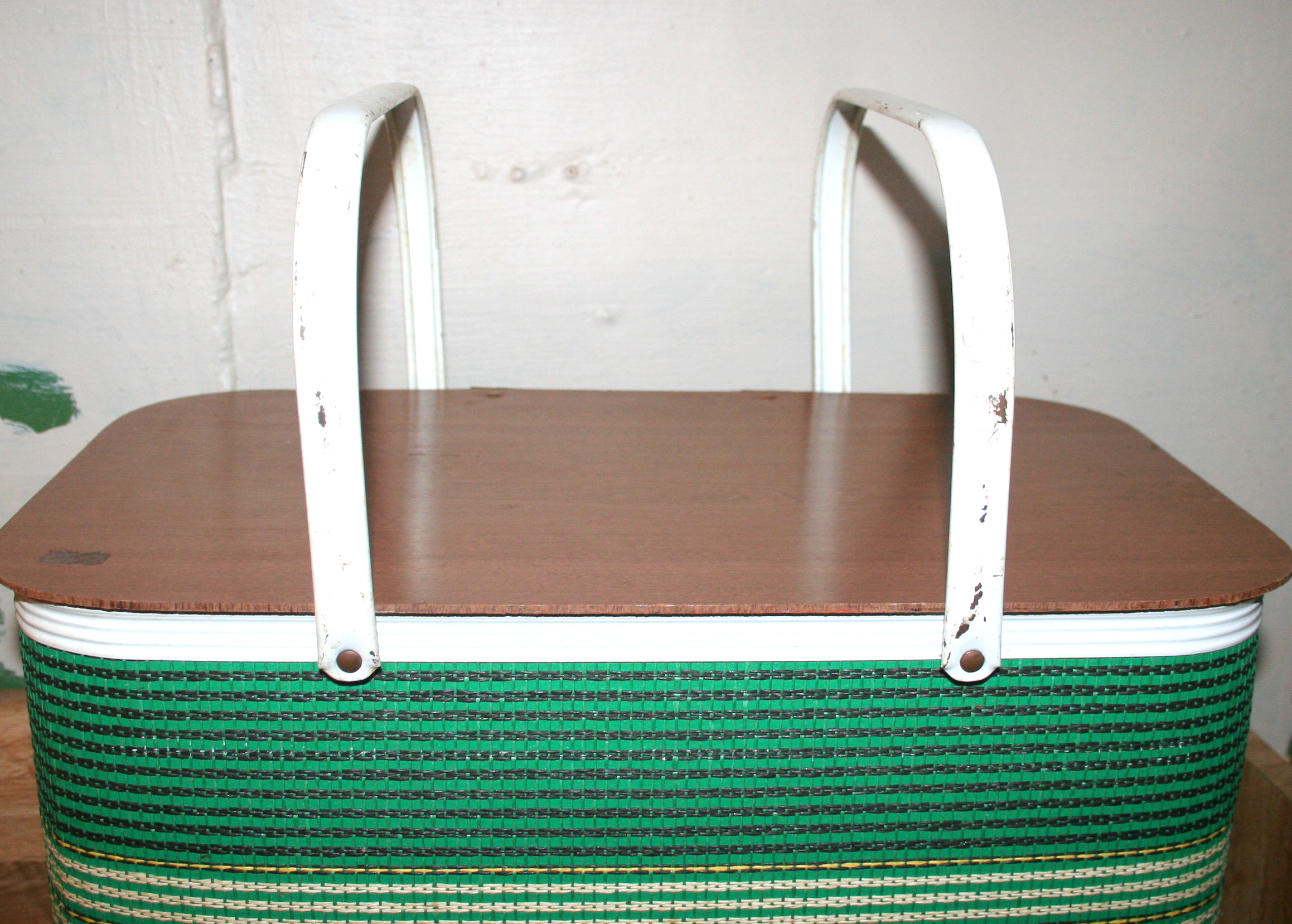 Vintage Redmon Picnic Hamper