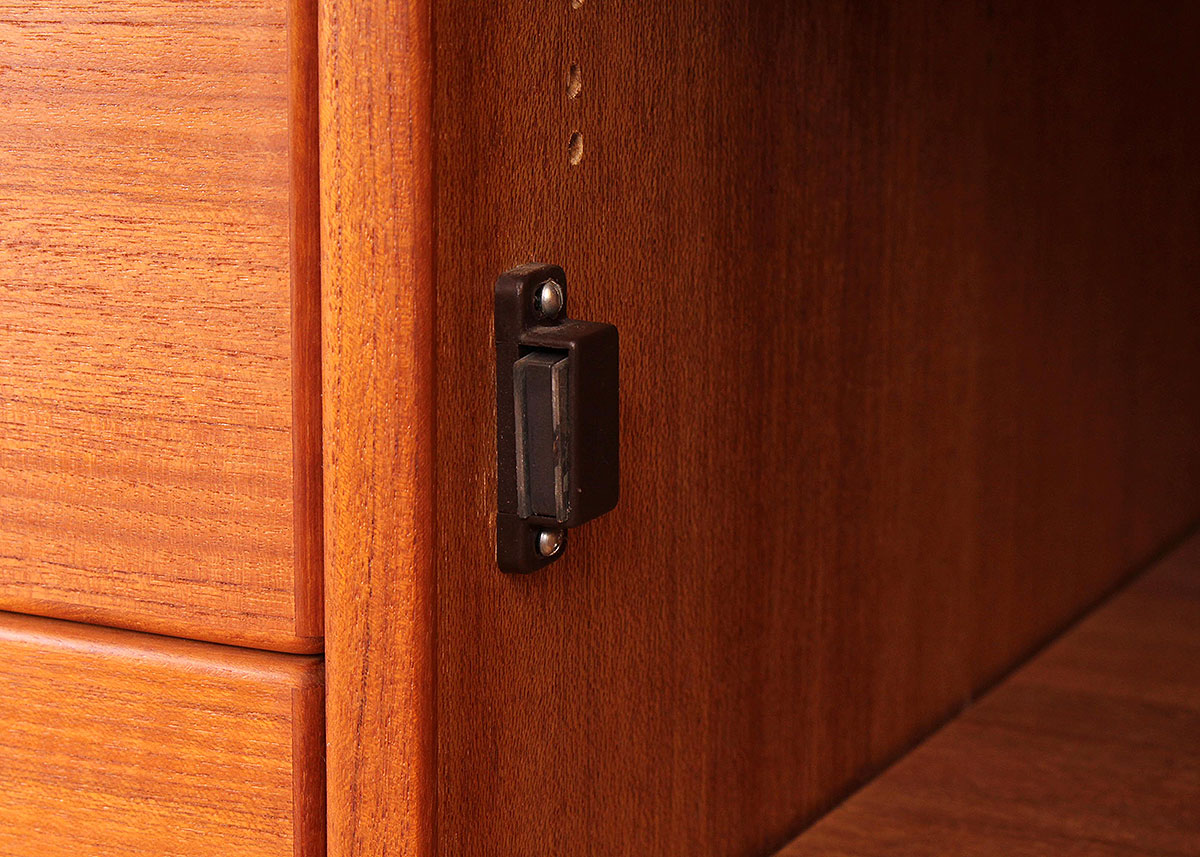 Contemporary Modern Poplar China Cabinet