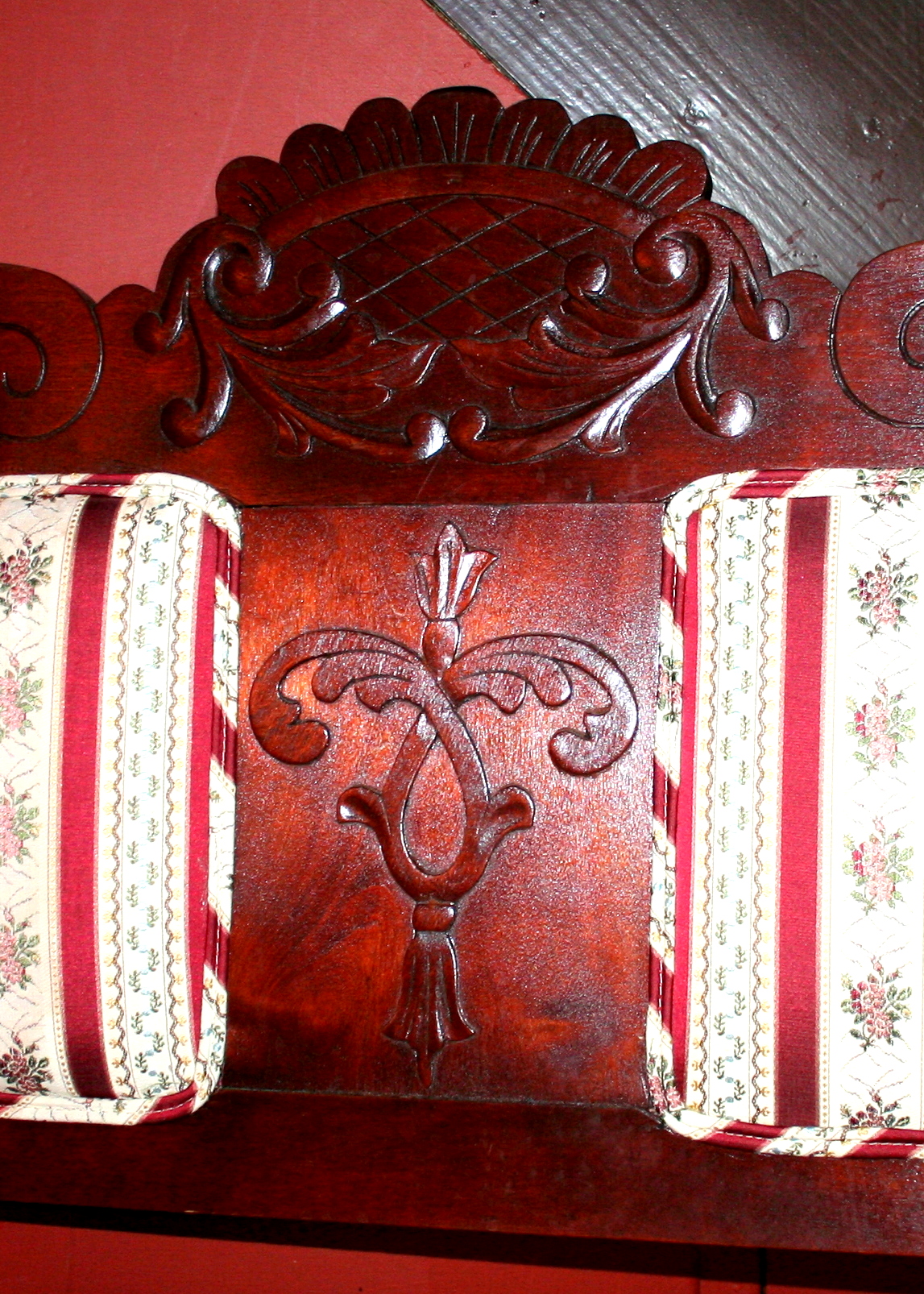 Antique Eastlake Settee