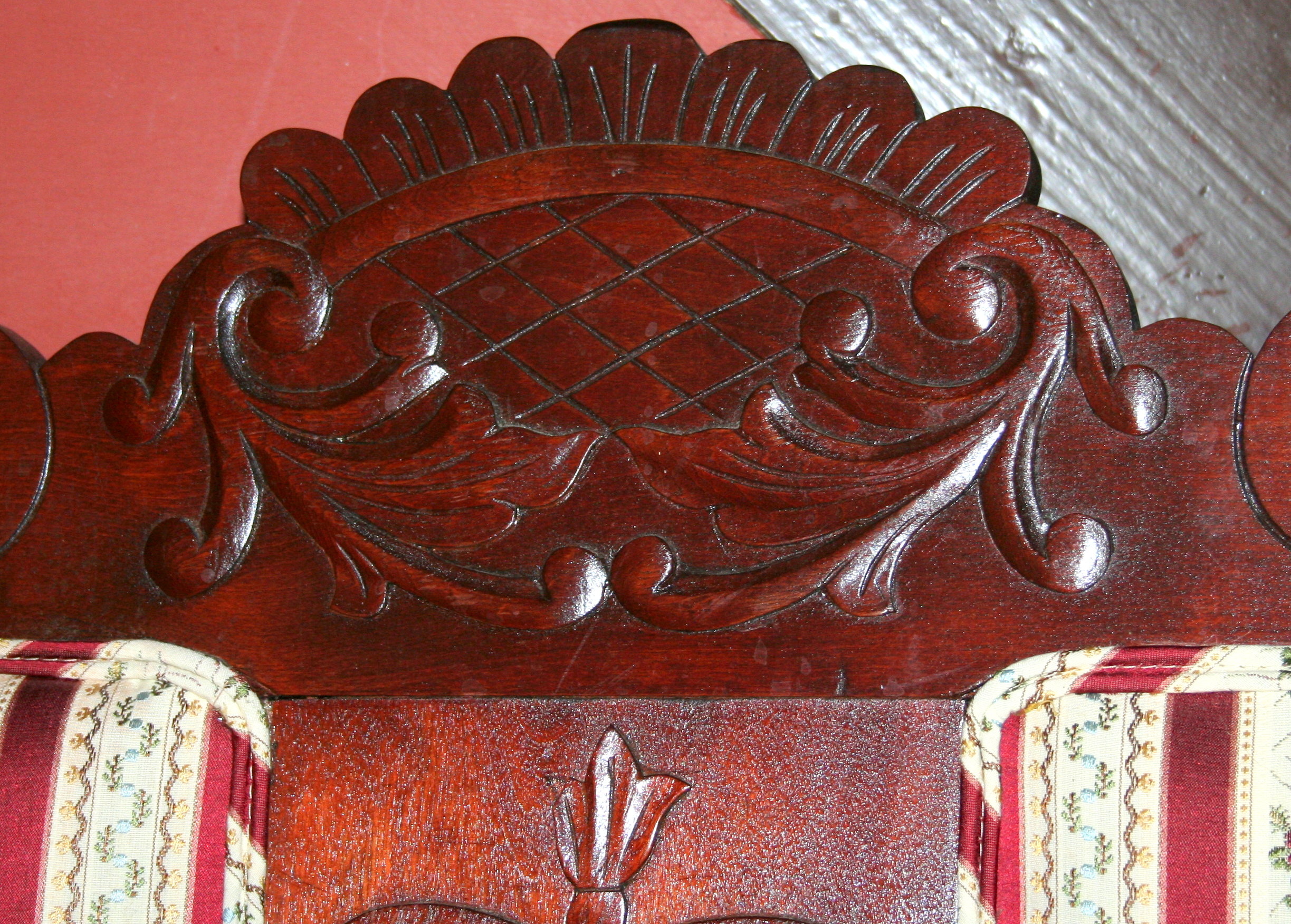 Antique Eastlake Settee