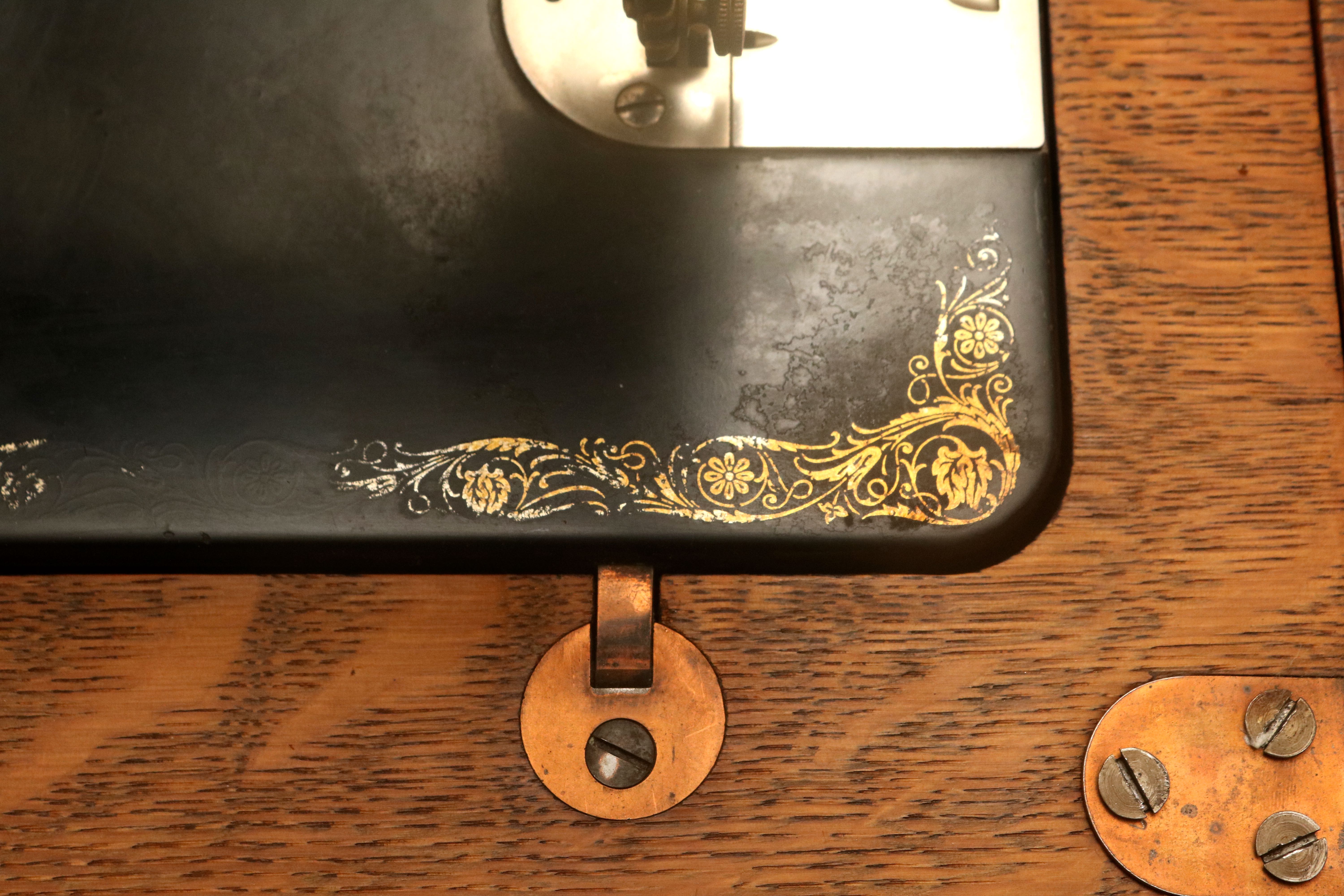 Singer Sewing Machine with Cast Iron Base
