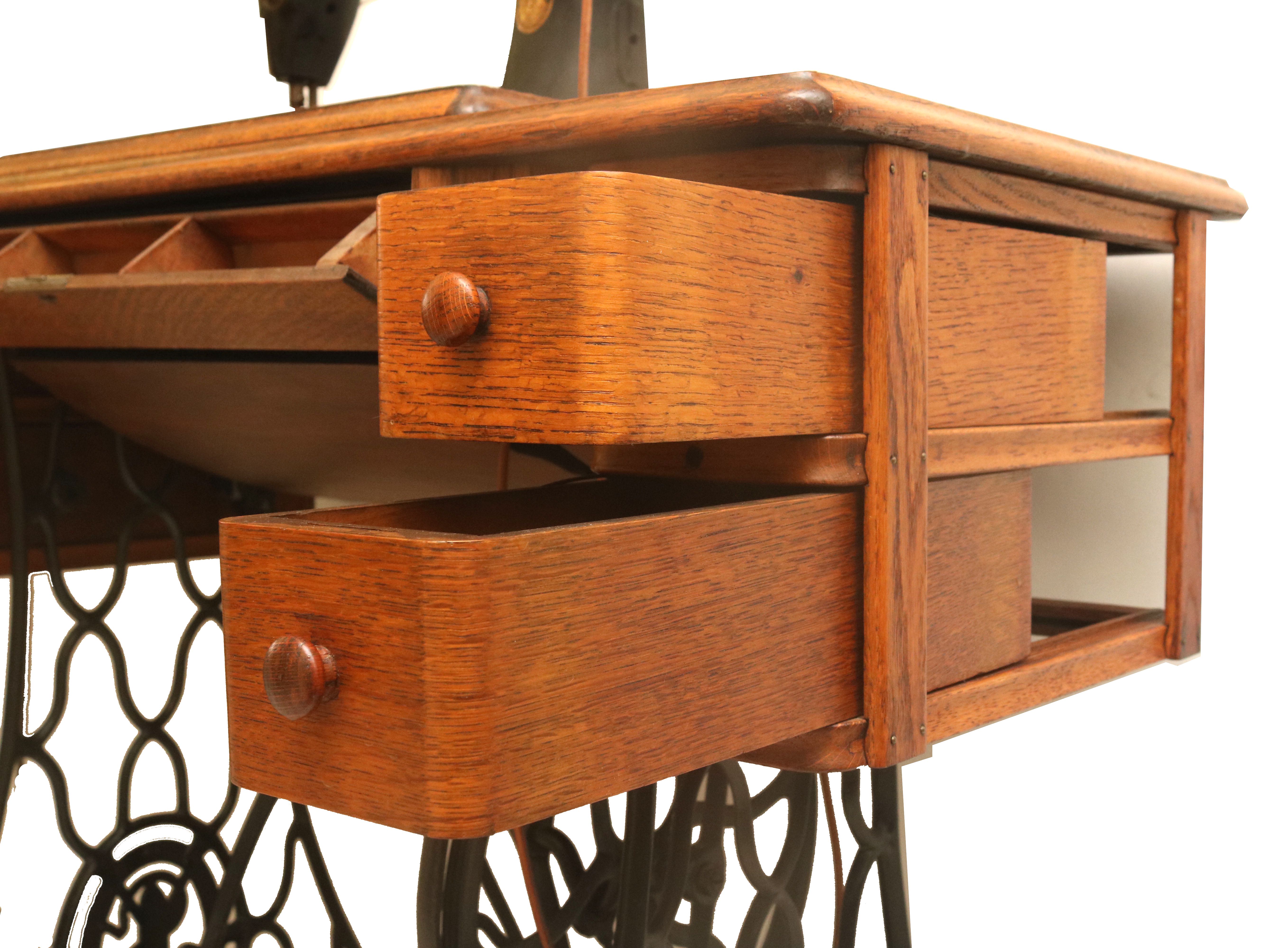 Singer Sewing Machine with Cast Iron Base