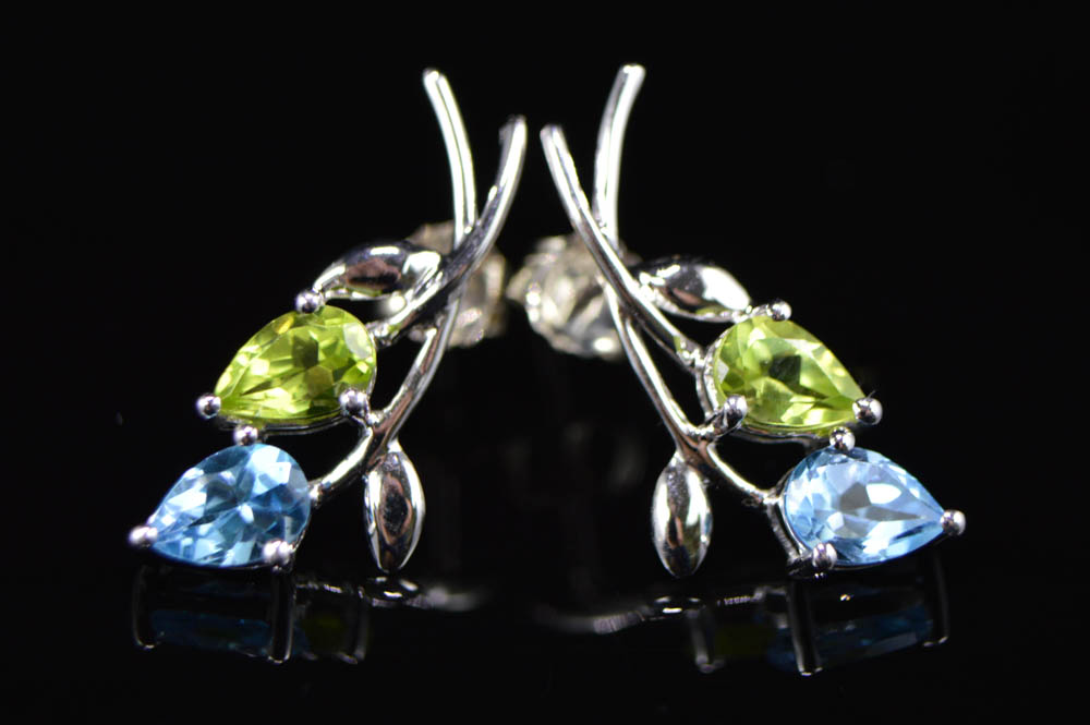 10K White Gold Peridot and Blue Topaz Earrings