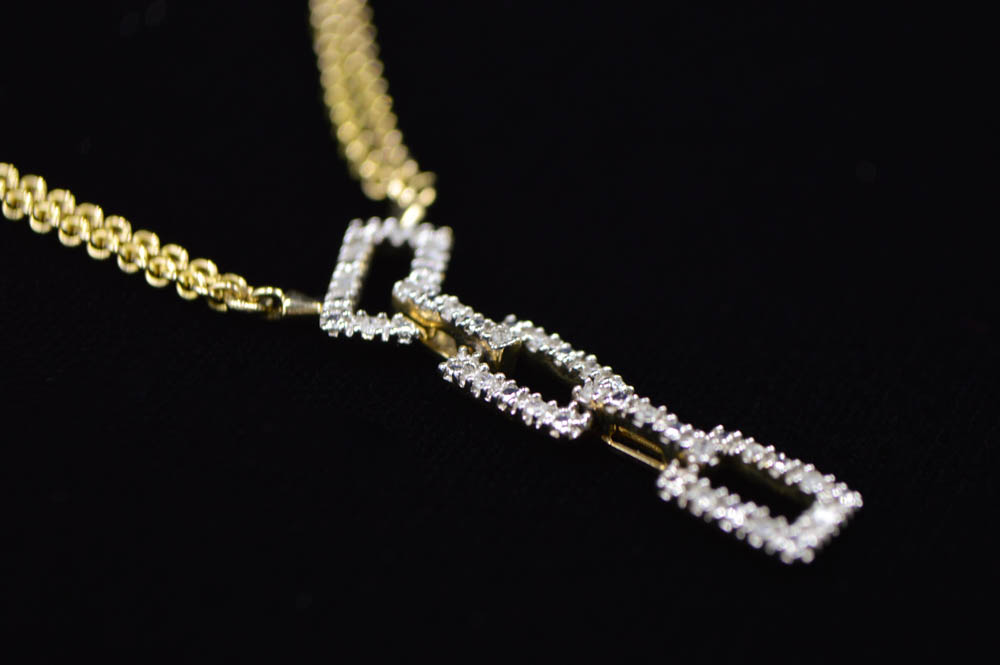 10K Gold and Diamond Pendant Necklace
