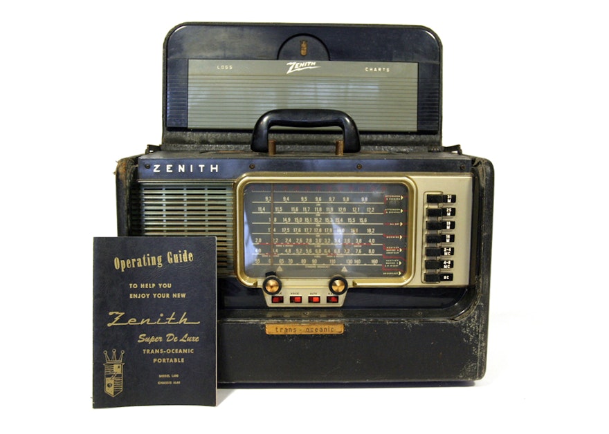 1963 Zenith Super DeLuxe Trans-Oceanic Portable Radio
