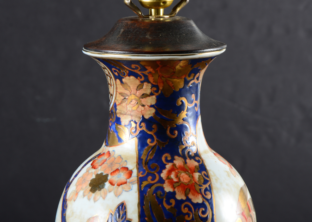 Chinese Porcelain Vase Lamp