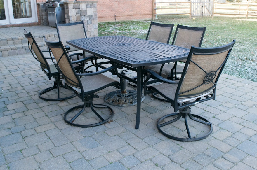 Martha Stewart Patio Table and Chairs Set