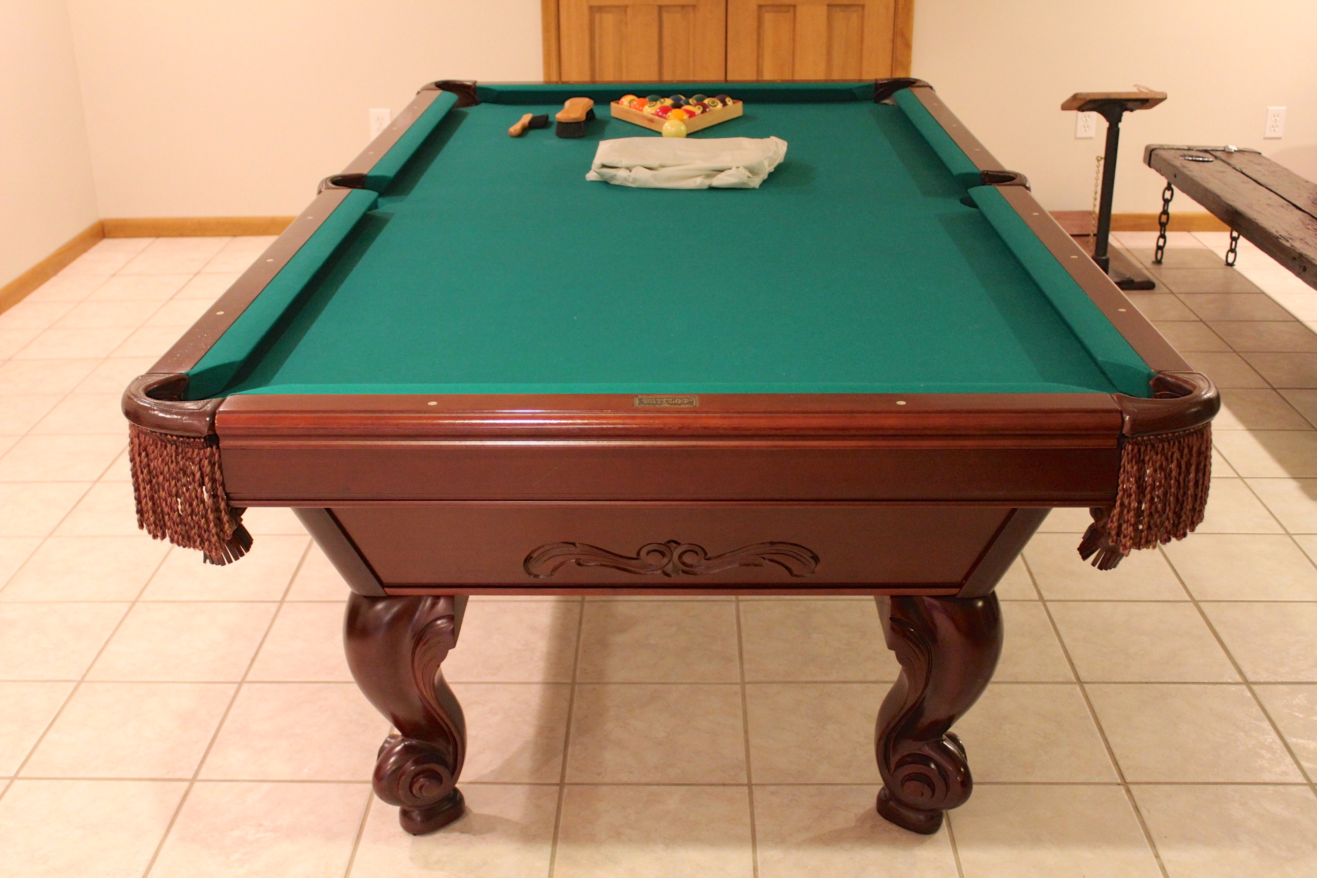 Brunswick Manchester Mahogany Pool Table