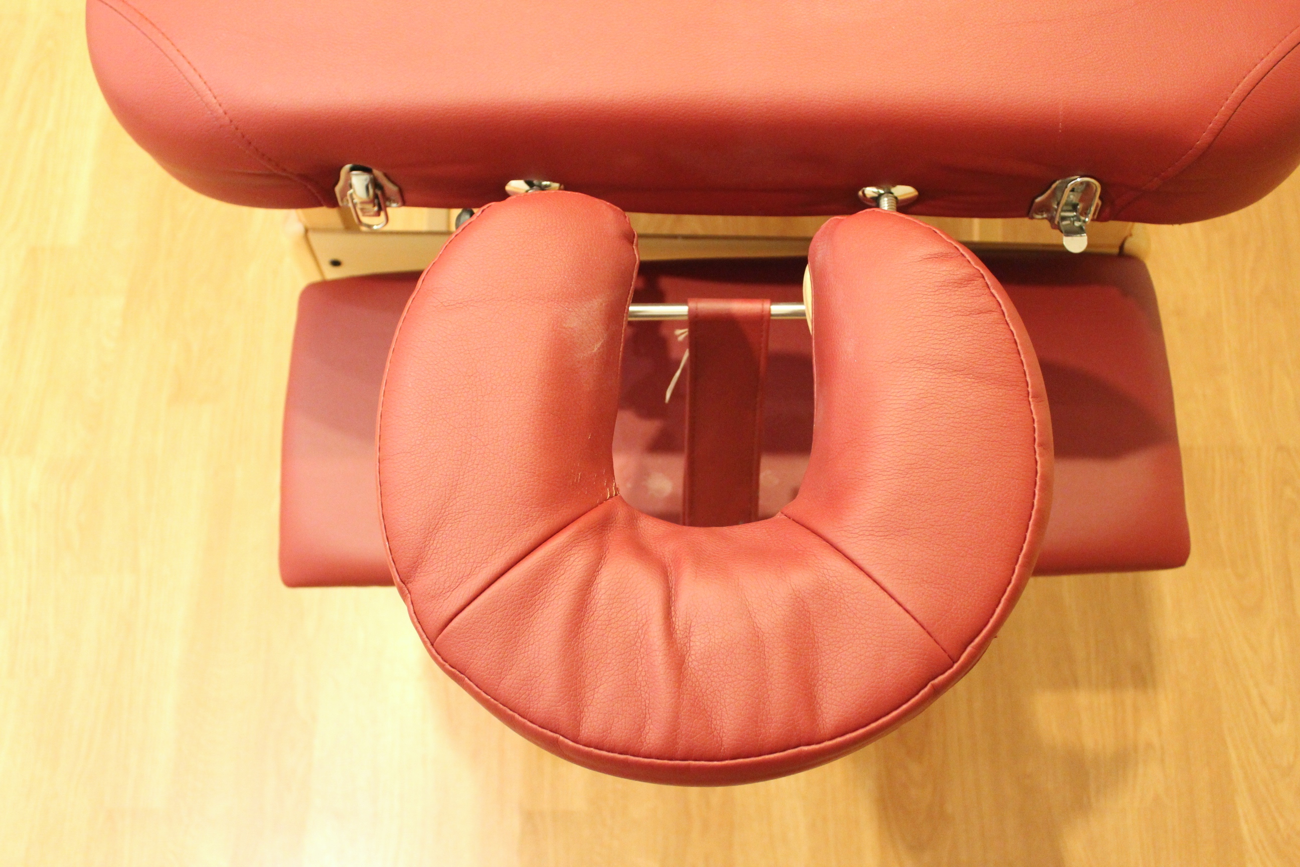 FitMaster Portable Massage Table