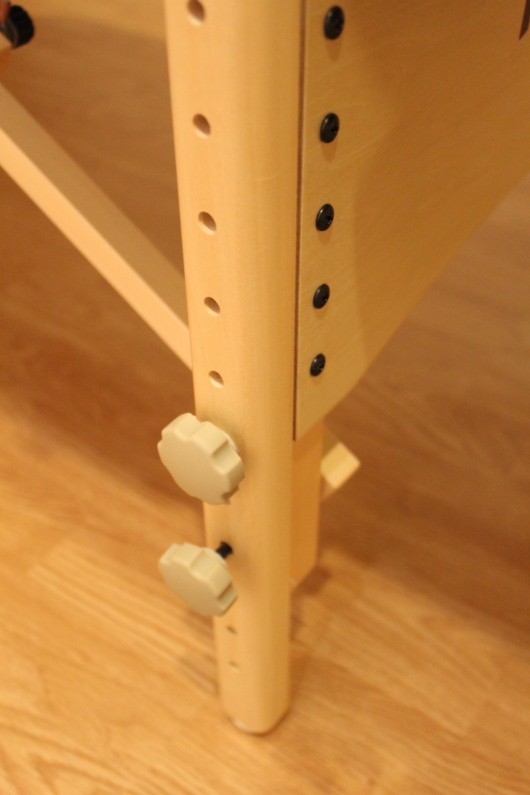 FitMaster Portable Massage Table