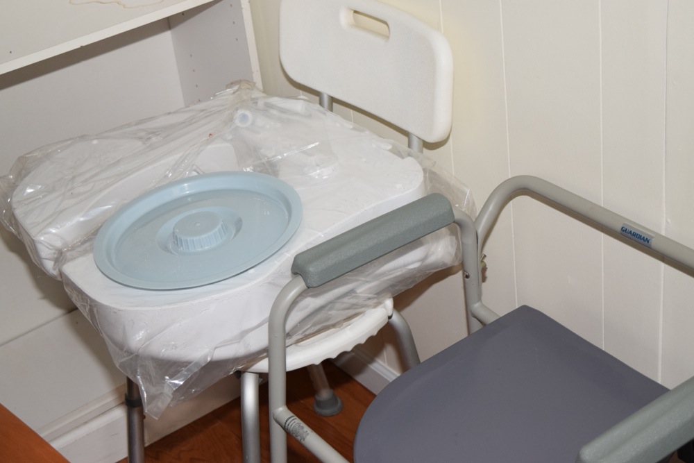 Invacare Pronto M51 Power Wheelchair and Other Home Health Aids