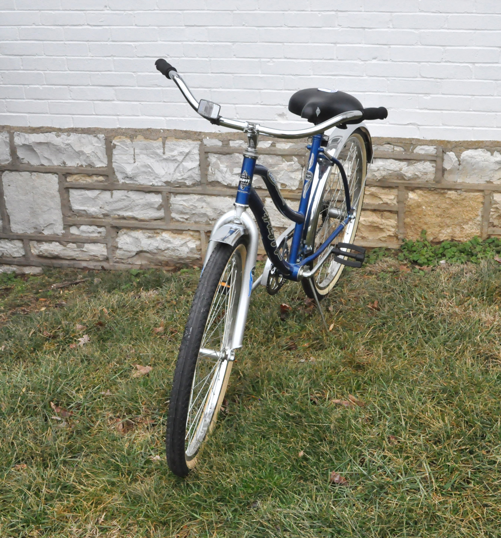 Huffy Santa Fe Cruiser Series Bicycle