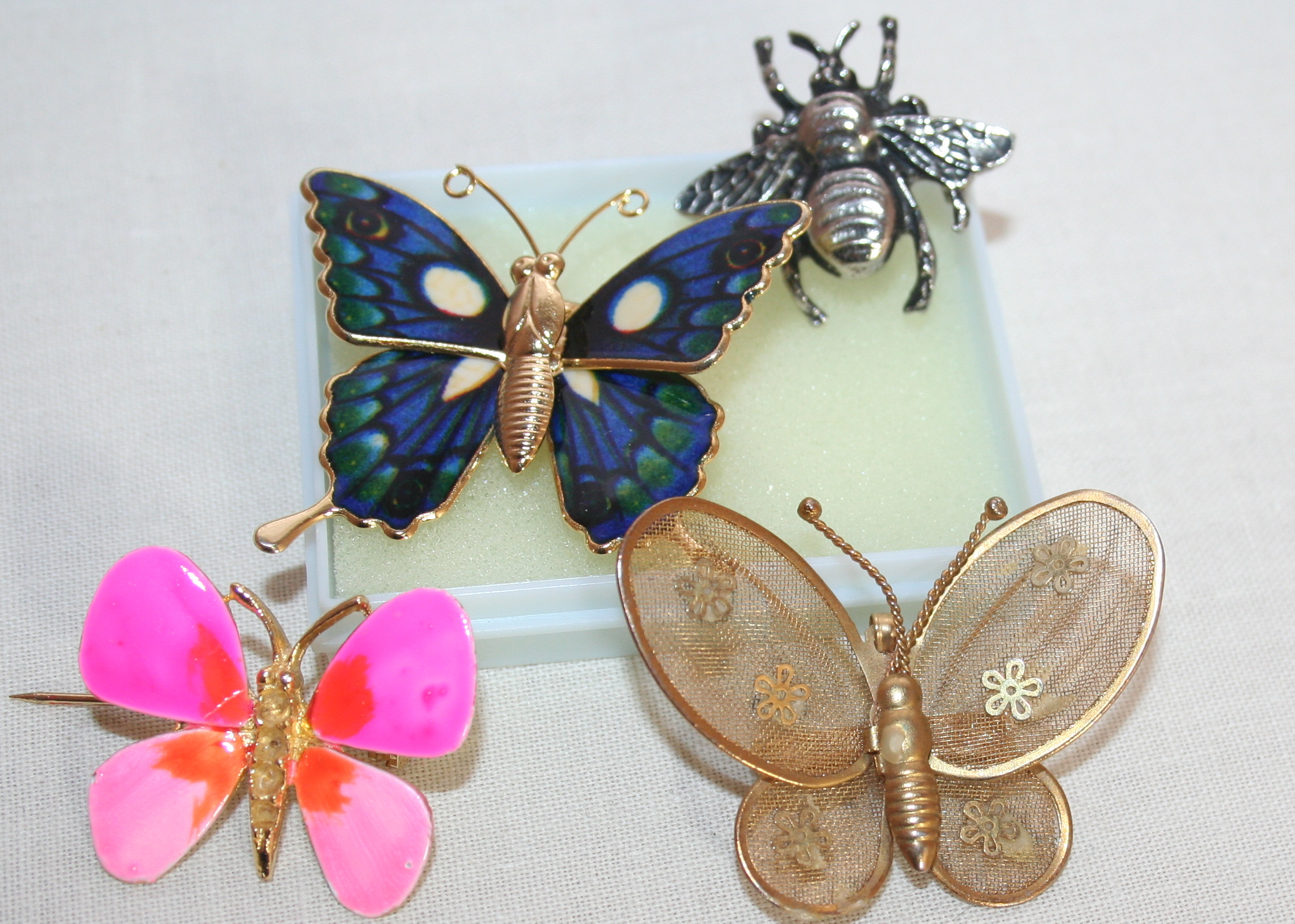 Costume Jewelry With Nature Designs