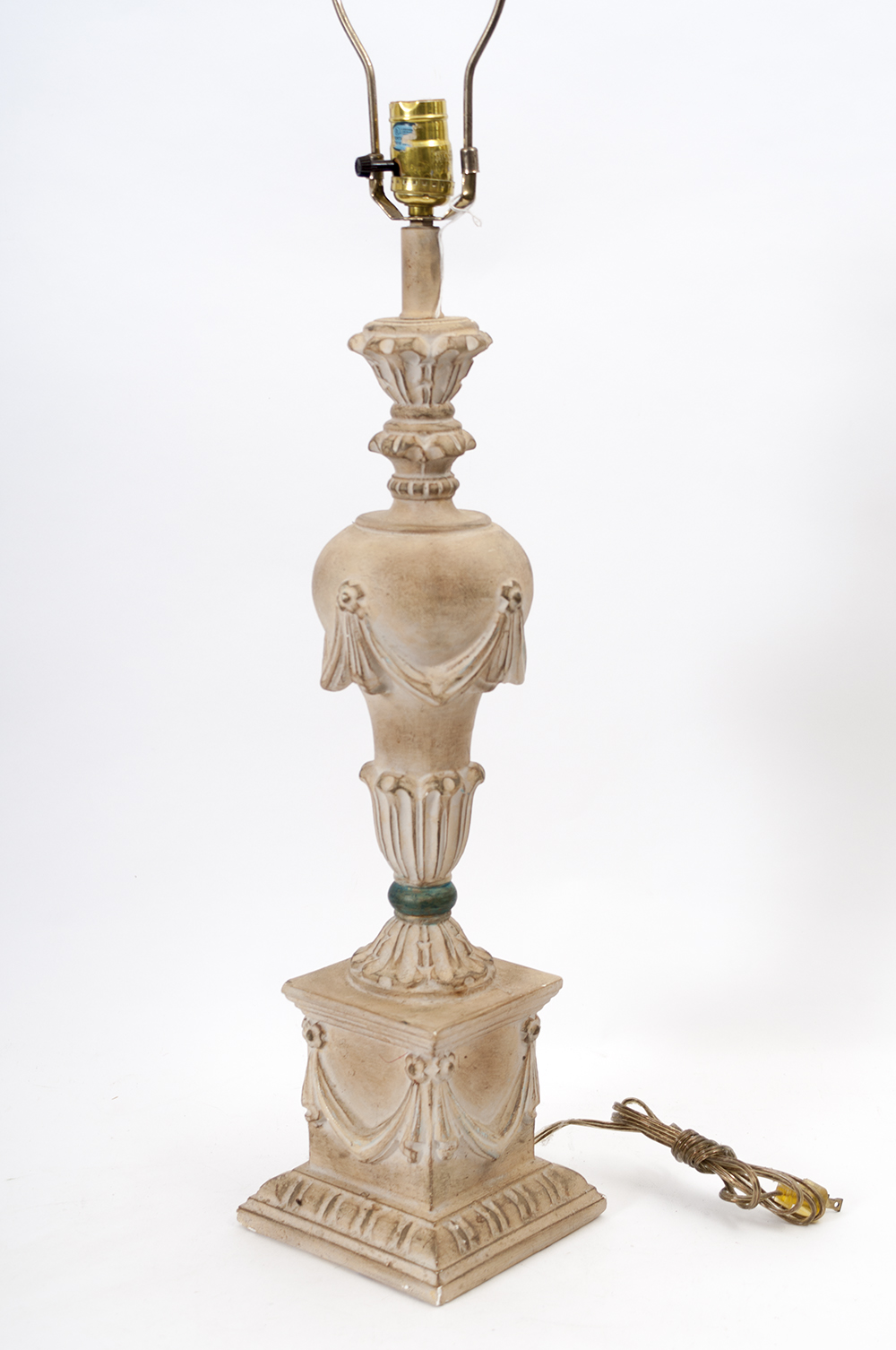 Neoclassical Style Lamp