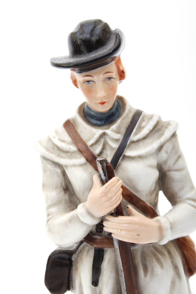 Andrea by Sadek Porcelain War Figurines