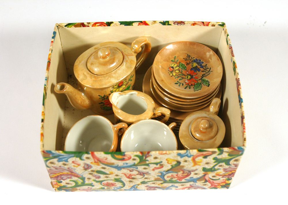 Children’s Miniature Tea Set
