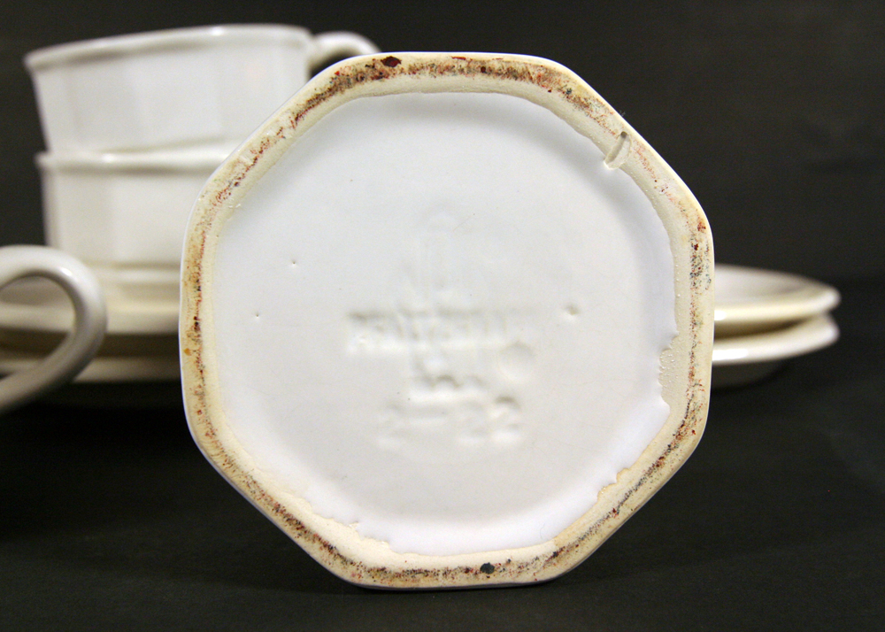 Assortment of Pfaltzgraff Kitchenware