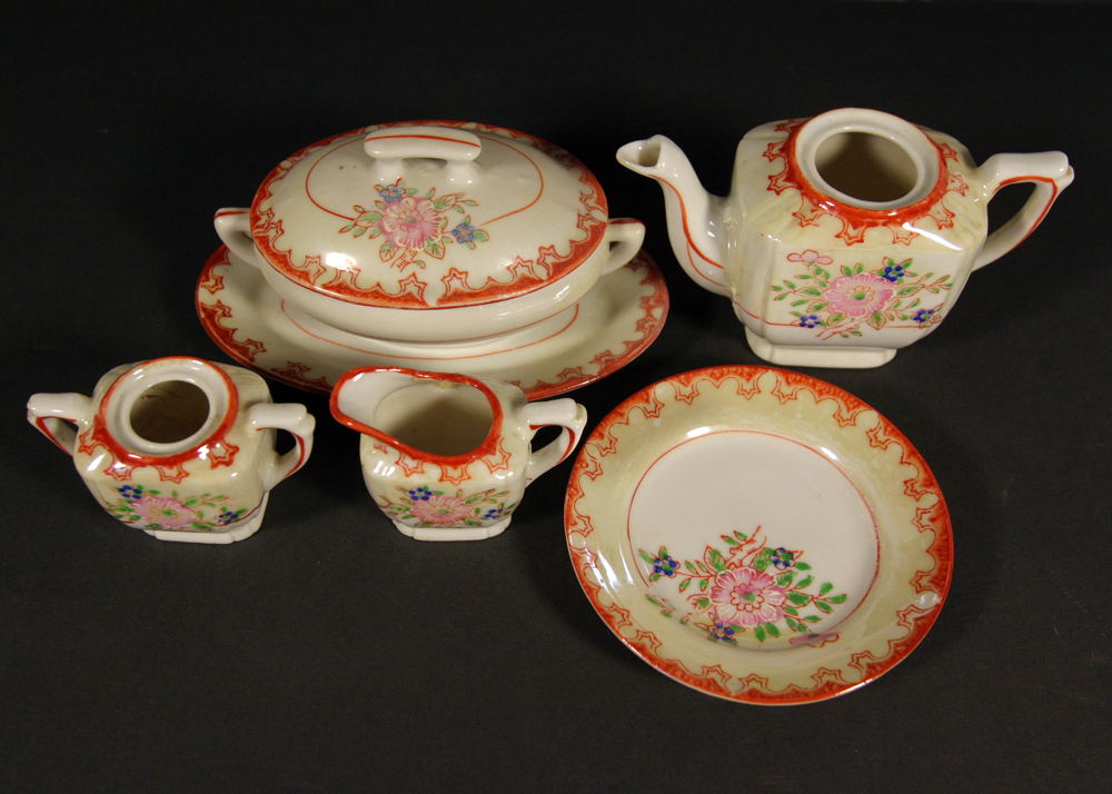 Tiny Tea Set Assortment