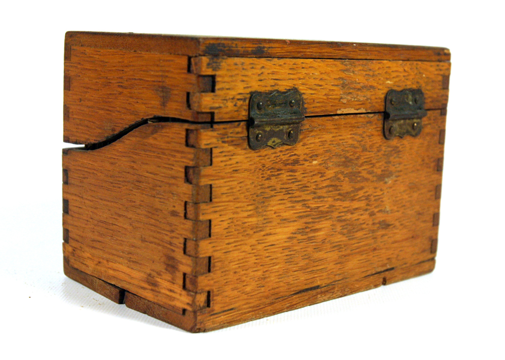 Cookbooks and Handwritten Recipes