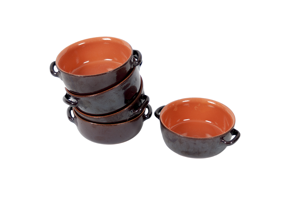 Set of Serving Dishes