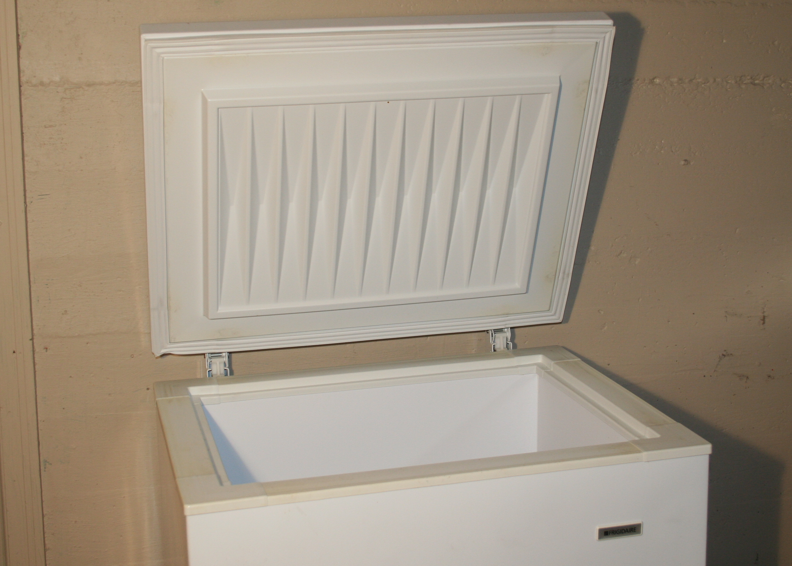 Frigidaire Chest Freezer