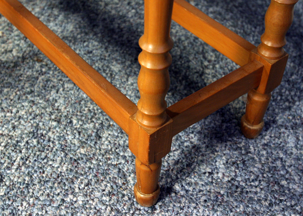 Maple Double Drop Leaf Gateleg Table