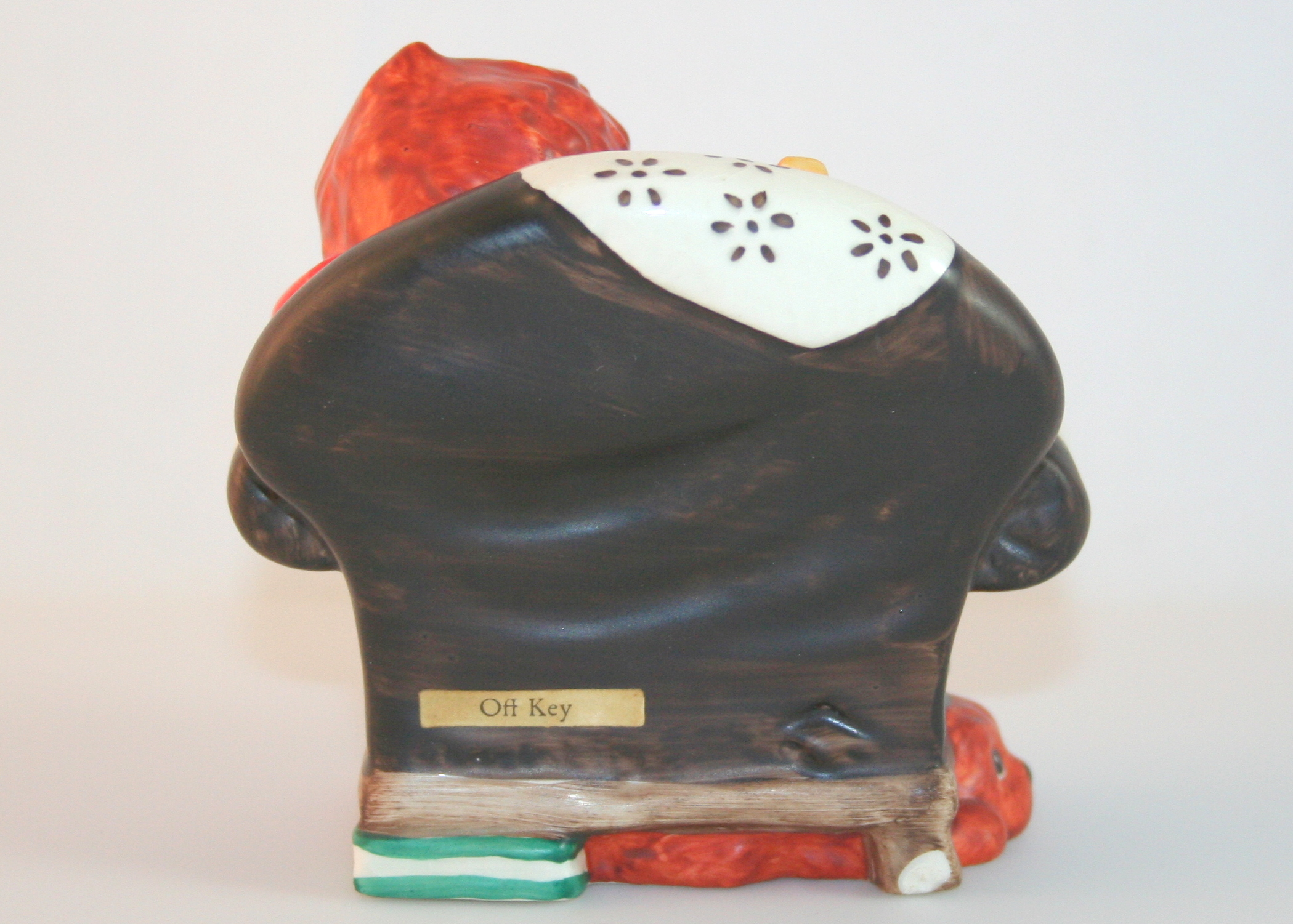 1958 Goebel Hummel Figurine "Off Key"