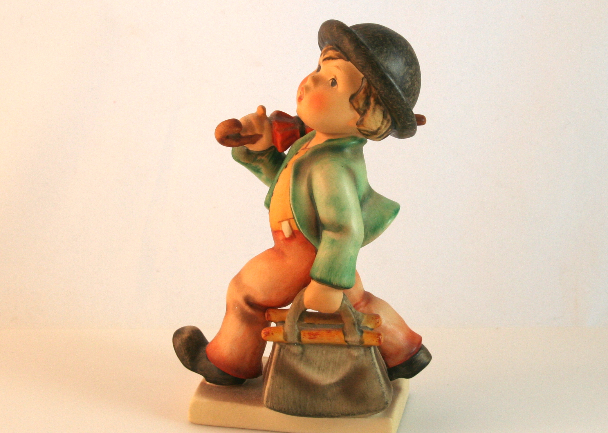 M. I. Hummel Figurine "Merry Wanderer"