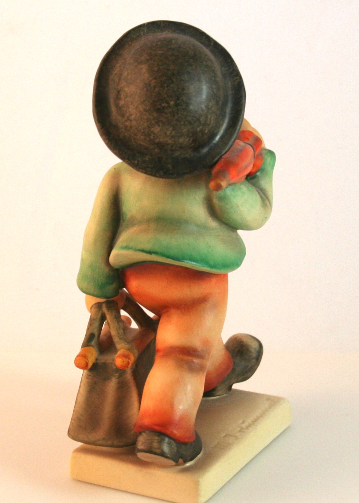 M. I. Hummel Figurine "Merry Wanderer"
