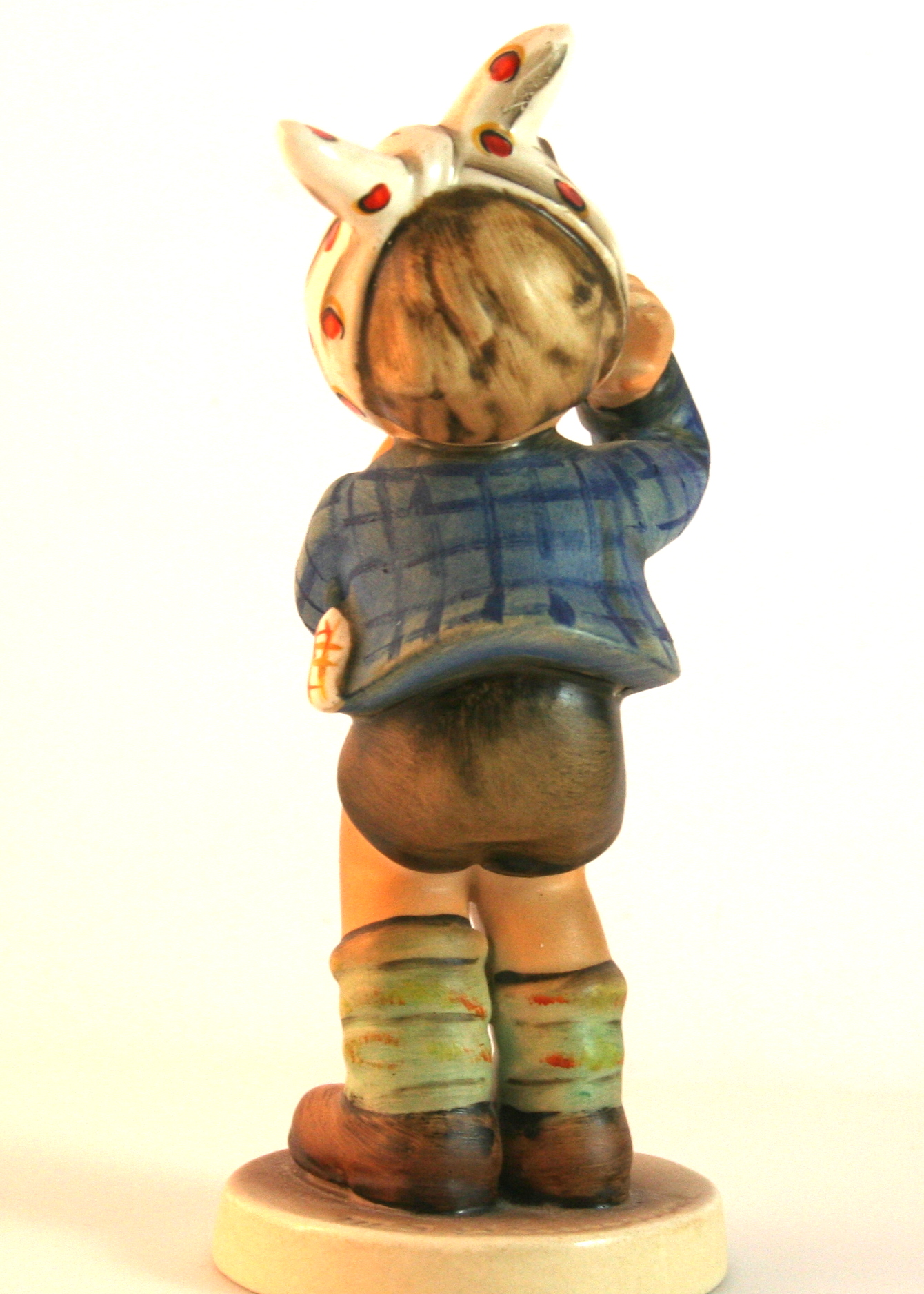 M. I. Hummel Figurine "Boy With Toothache"