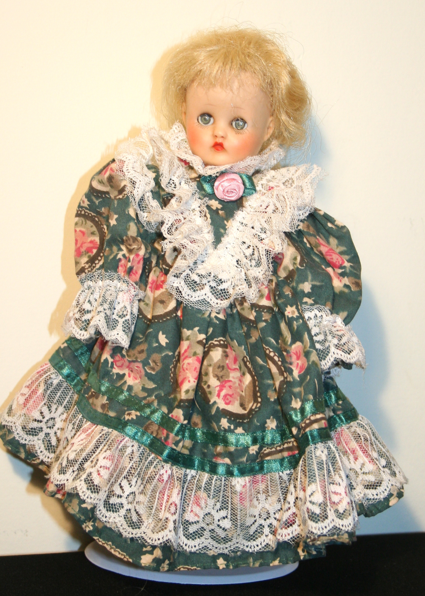 Collection of 4" Porcelain Dolls