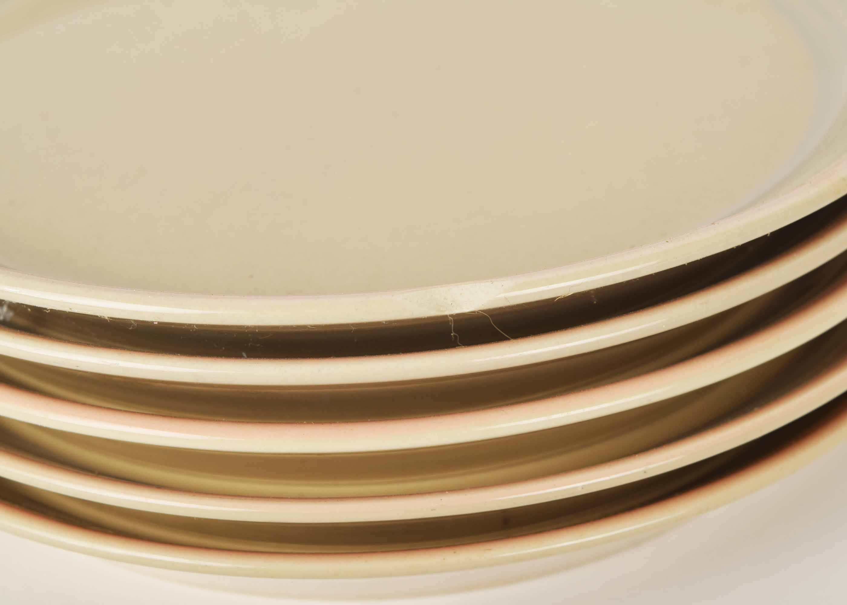 Mikasa Discovery "Aruba" Dinnerware Set