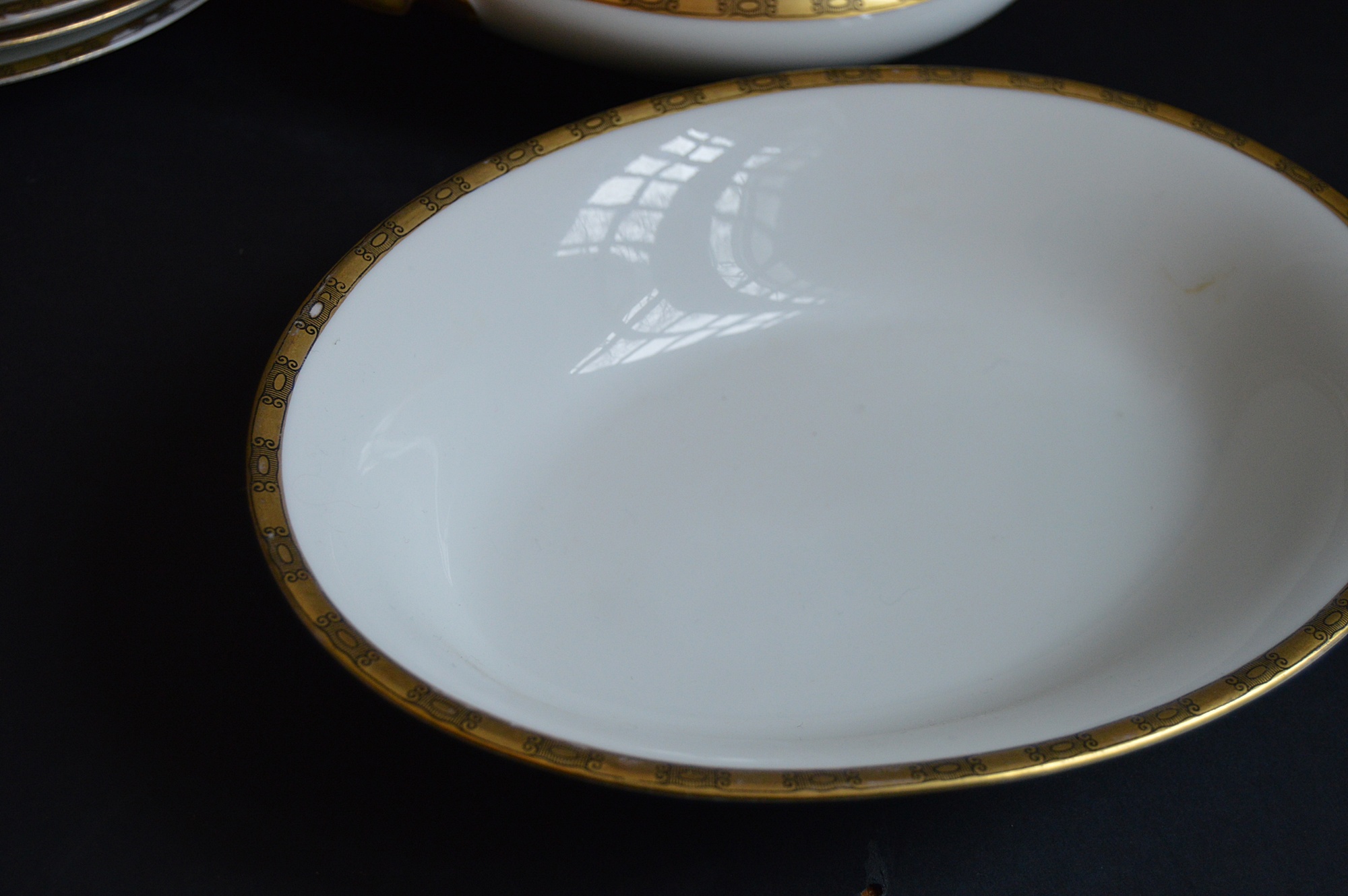 Vintage Hutschenreuther Selb Bavarian 10-Place China Dinnerware