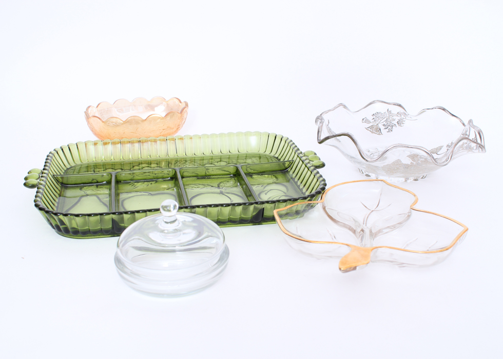 Five Pieces of Decorative Glassware