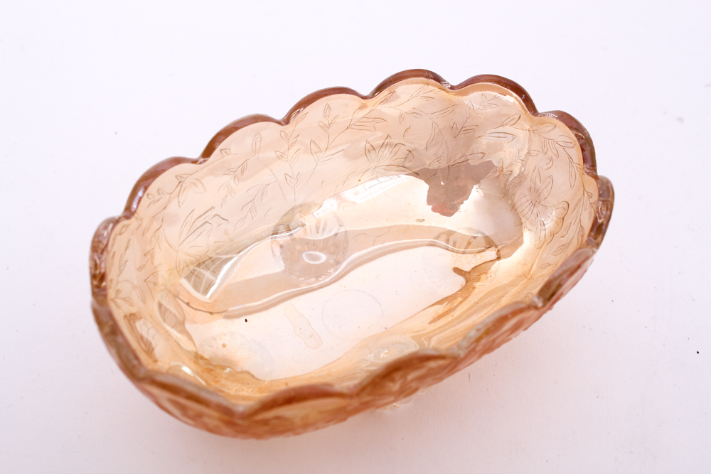 Five Pieces of Decorative Glassware