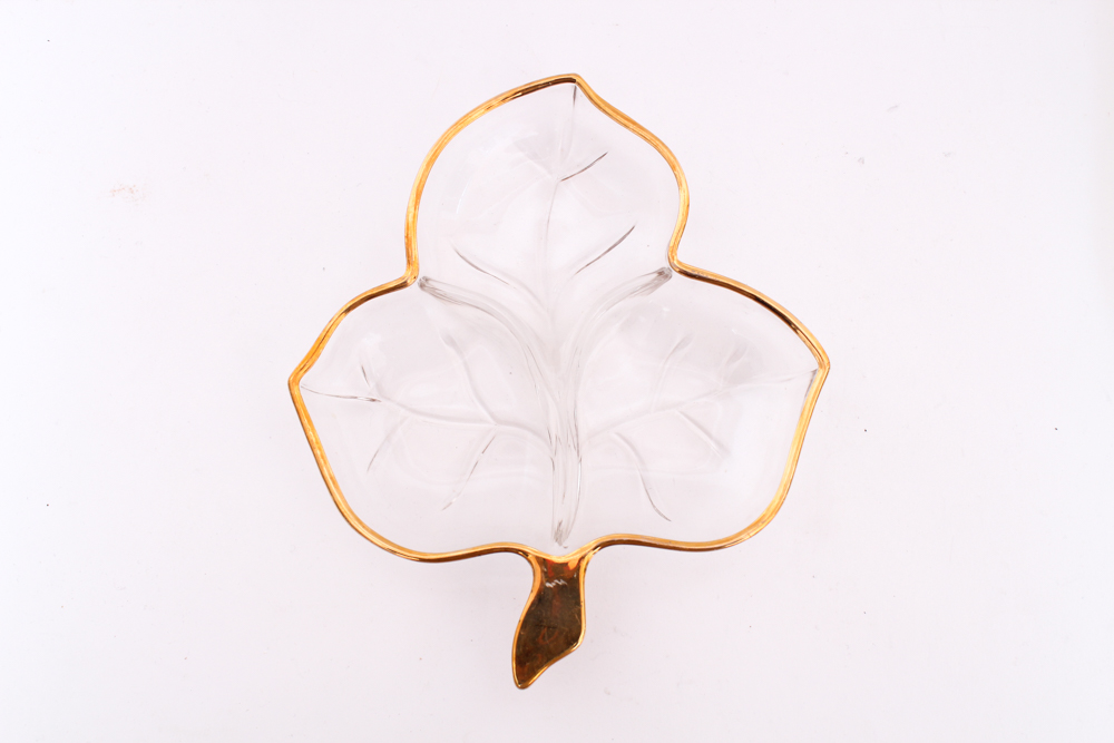 Five Pieces of Decorative Glassware