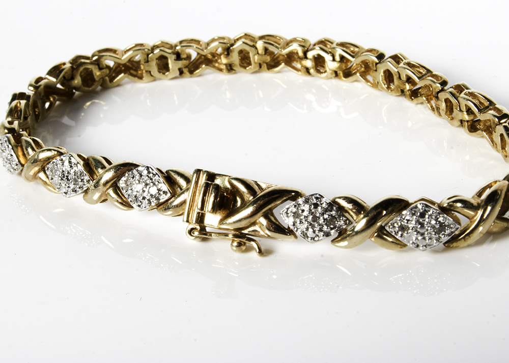 Sterling and Diamond Chip Bracelet