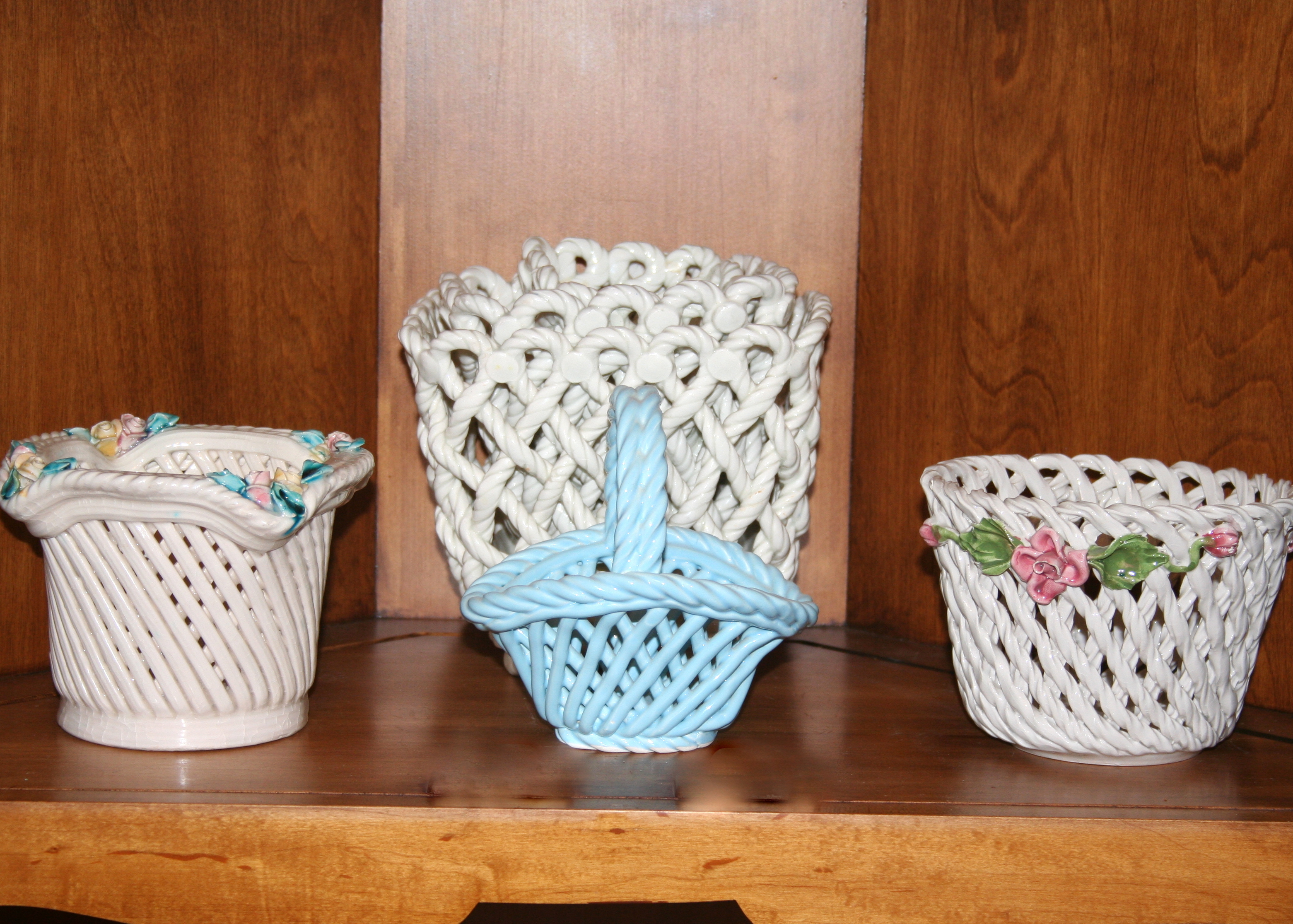 Woven Ceramic Pottery Items