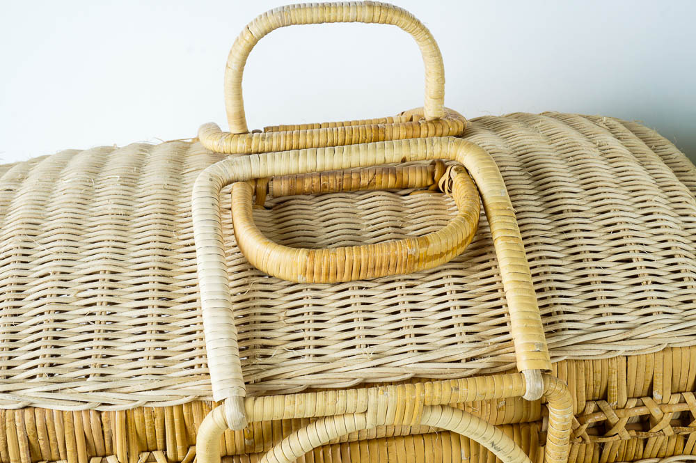 Vintage Singer RF J8-8 Electric Portable Sewing Machine