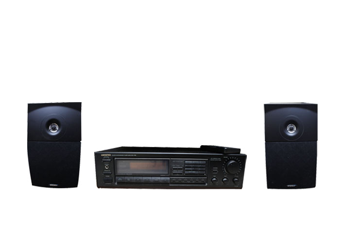 Onkyo Quartz Amplifier with Speakers