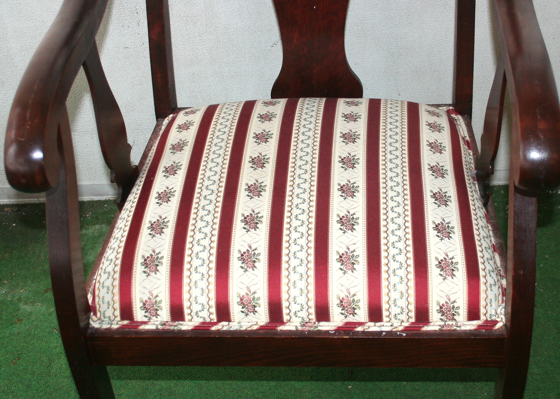 Mahogany Eastlake Style Vintage Arm Chair