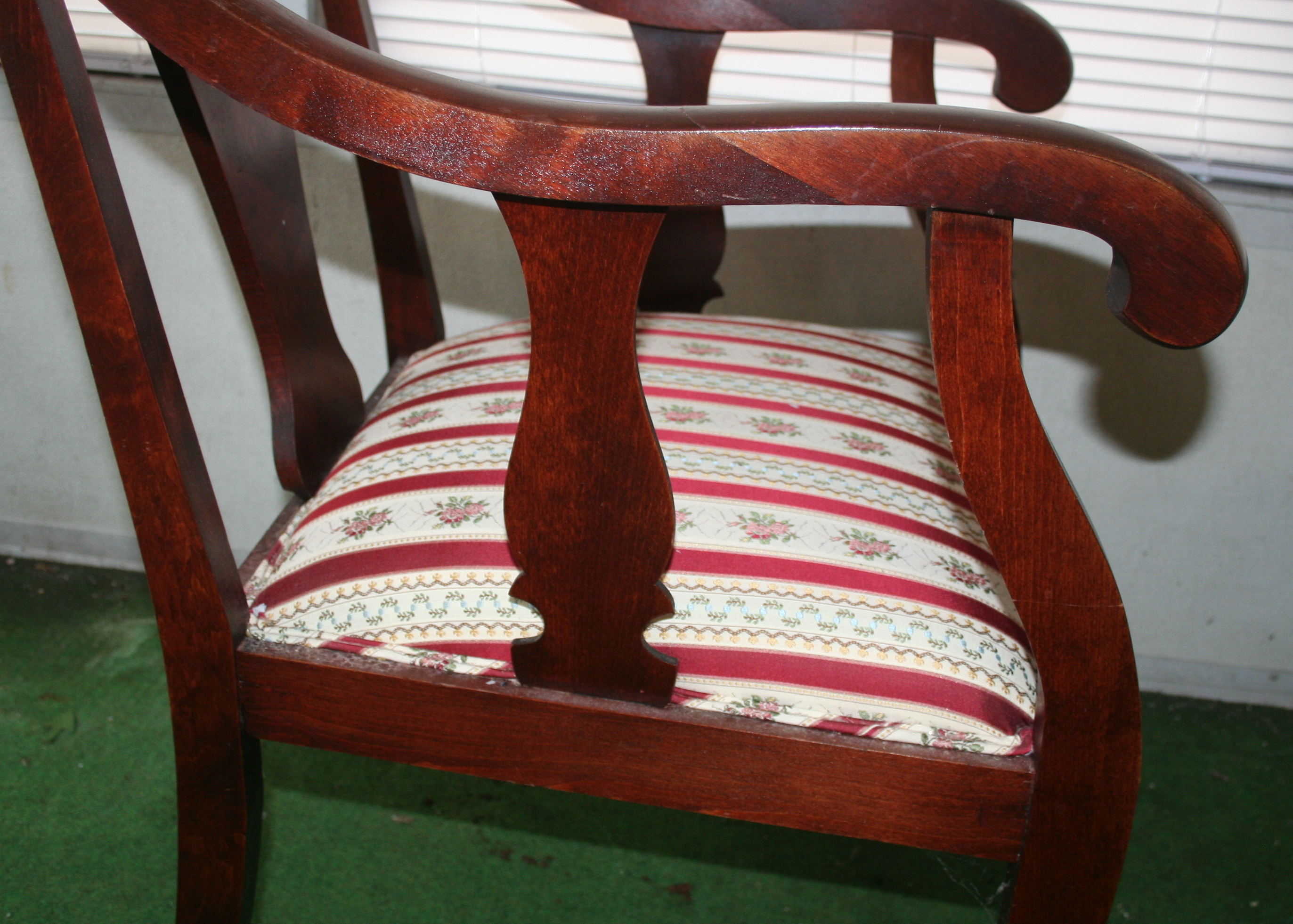Mahogany Eastlake Style Vintage Arm Chair