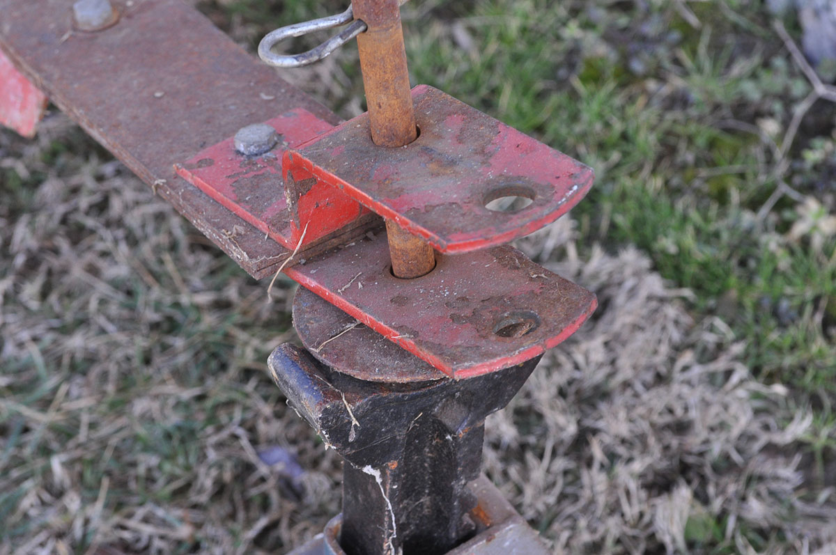 Fimco LG-24 KMA Tow Behind Yard Sprayer